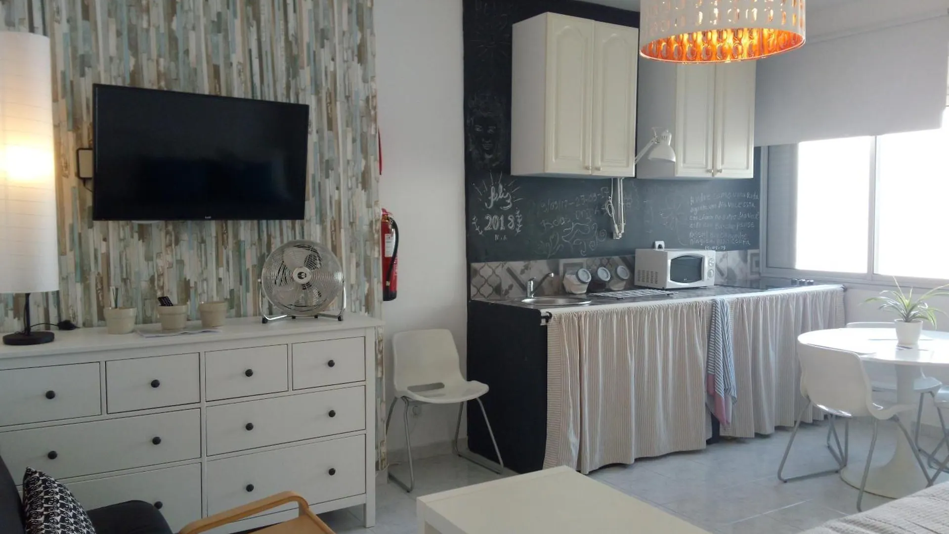 In Bed With Lisbon 8N Apartment Amadora